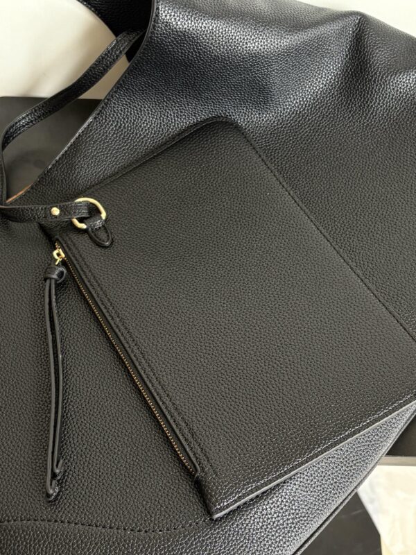 Iconic GG Handbag 815924-820169-815924
