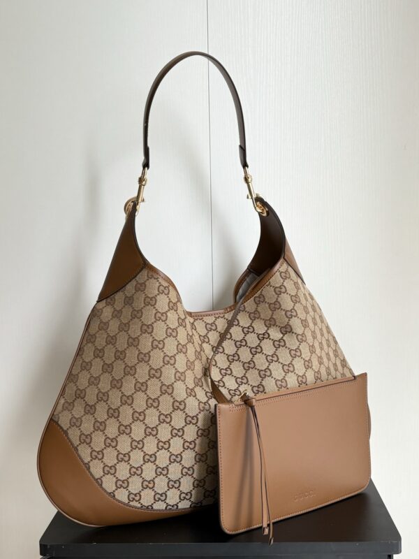 Iconic GG Handbag 815924-820169-815924