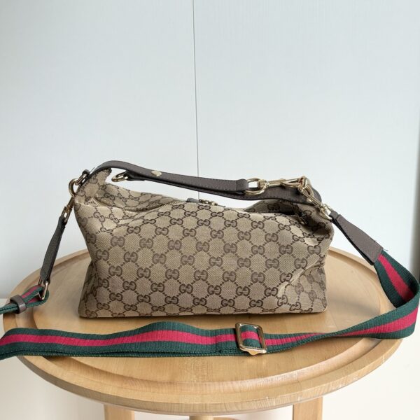 Iconic GG Handbag 853972