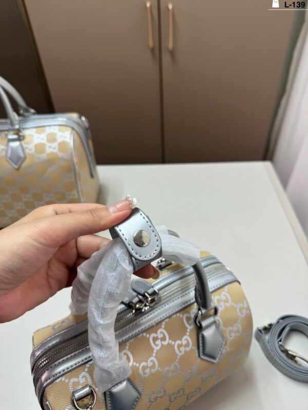 Modern Style Trendy GG Handbag GG251273