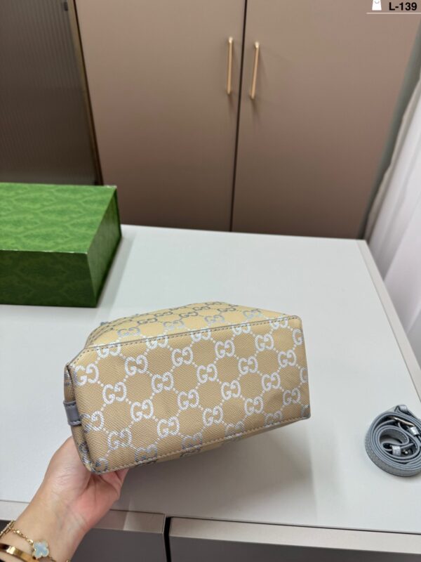 Modern Style Trendy GG Handbag GG251274