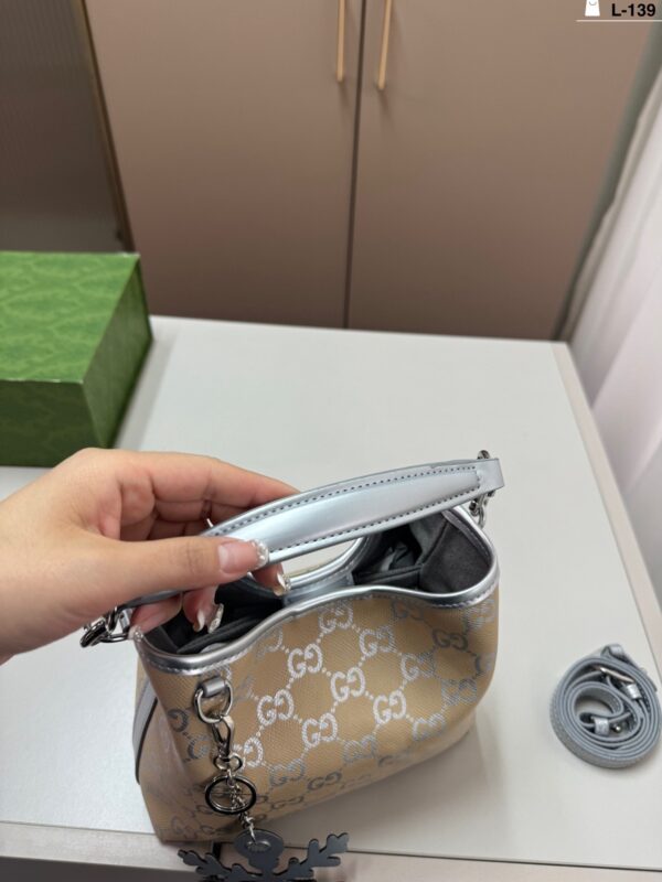 Modern Style Trendy GG Handbag GG251274