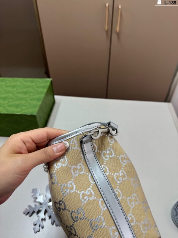 Modern Style Trendy GG Handbag GG251274