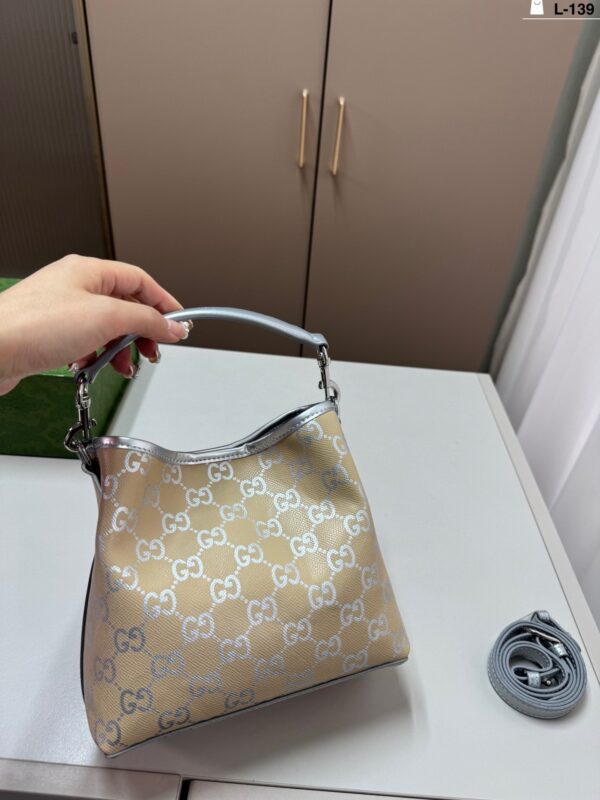 Modern Style Trendy GG Handbag GG251274