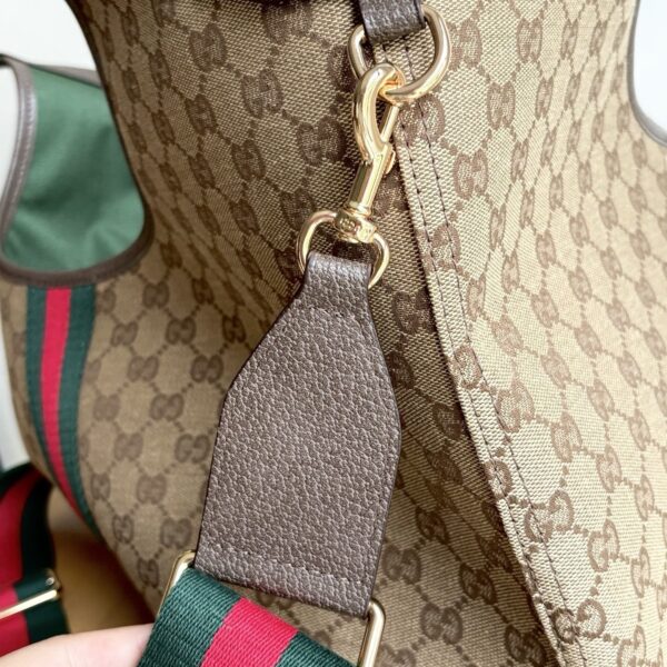Iconic GG Handbag 853971.2