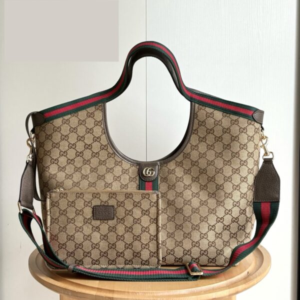 Iconic GG Handbag 853971.2