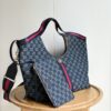 Iconic GG Handbag 853971.2
