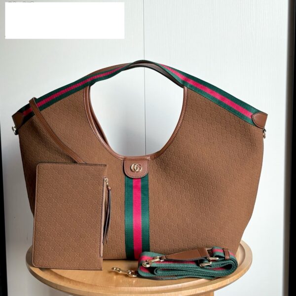 Iconic GG Handbag 853971