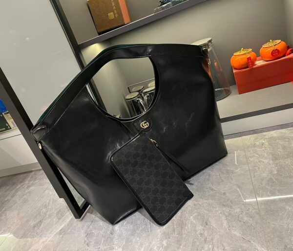 Iconic GG Handbag 853971.1