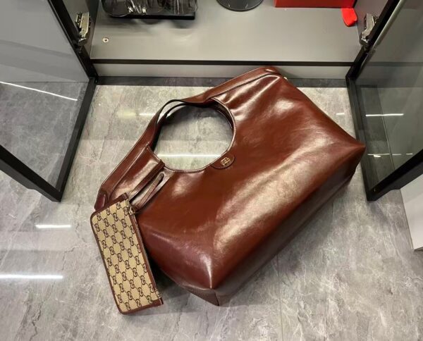 Iconic GG Handbag 853971.1