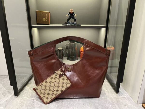 Iconic GG Handbag 853971.1