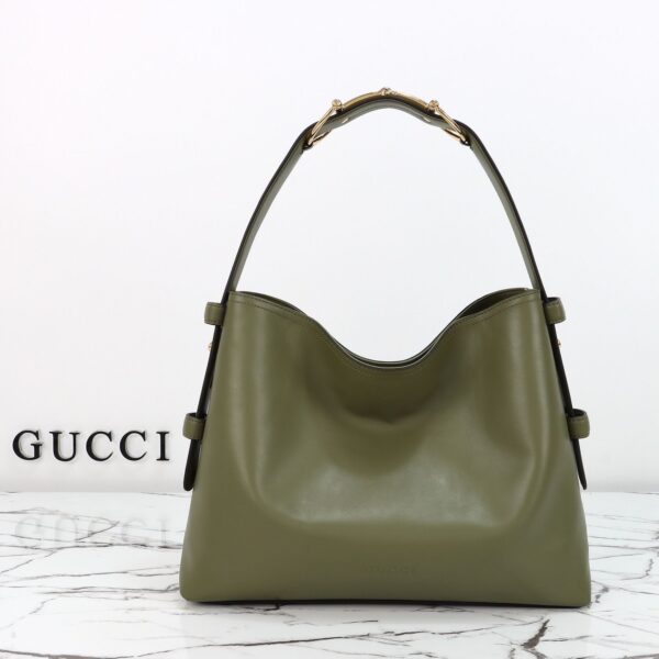 Modern Style Trendy GG Handbag 850926.1