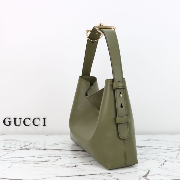 Modern Style Trendy GG Handbag 850926.1