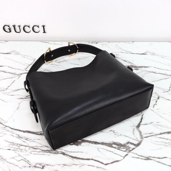 Modern Style Trendy GG Handbag 850926.1