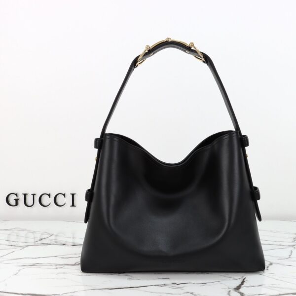 Modern Style Trendy GG Handbag 850926.1