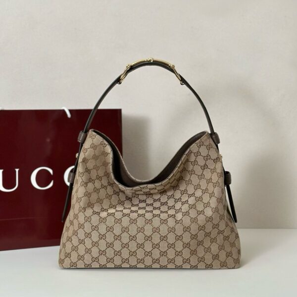 Modern Style Trendy GG Handbag 850926