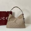 Modern Style Trendy GG Handbag 850926