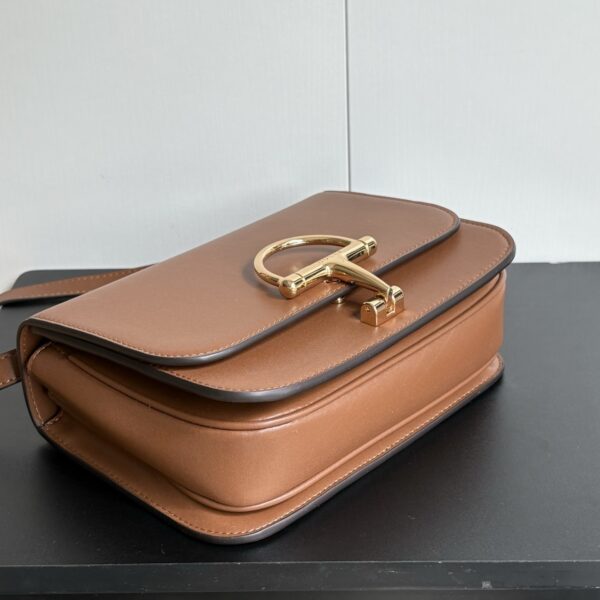 Iconic GG Handbag 846705