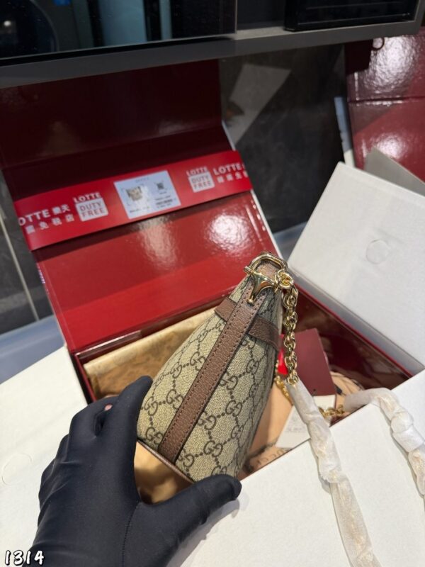 Modern Style Trendy Bag G4125