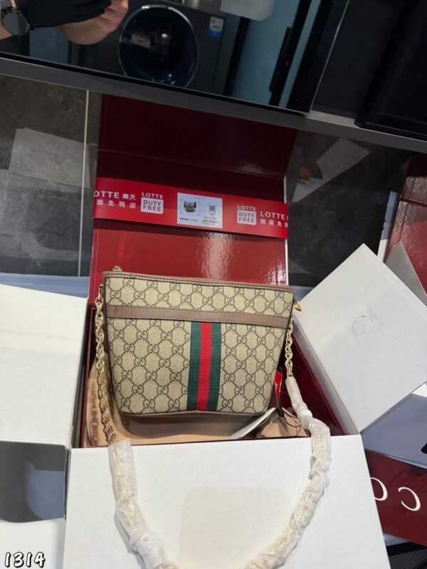 Modern Style Trendy Bag G4125