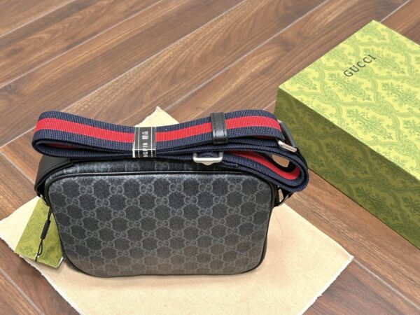 Modern Style Trendy Bag G4122