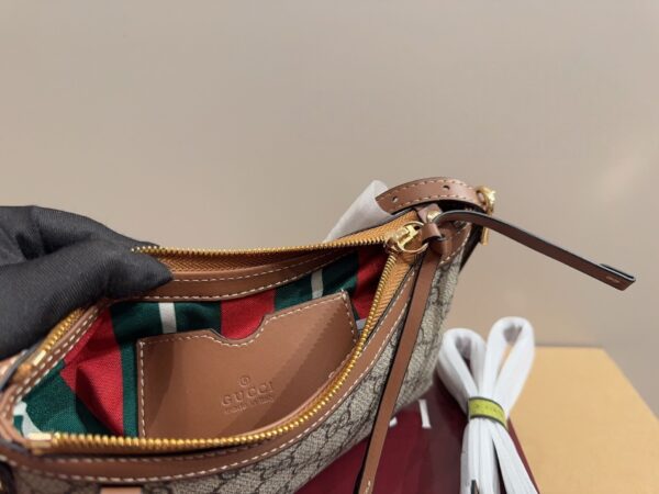 Modern Style Trendy Bag G4111