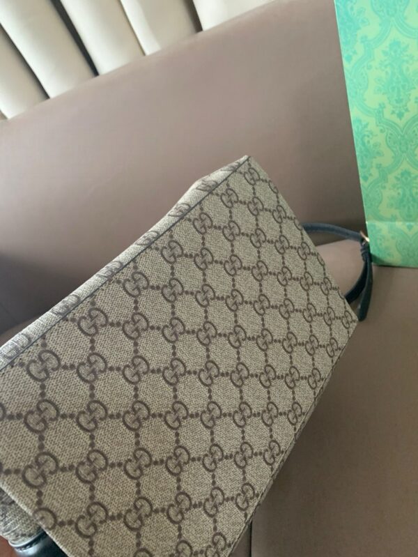Modern Style Trendy Bag G4102