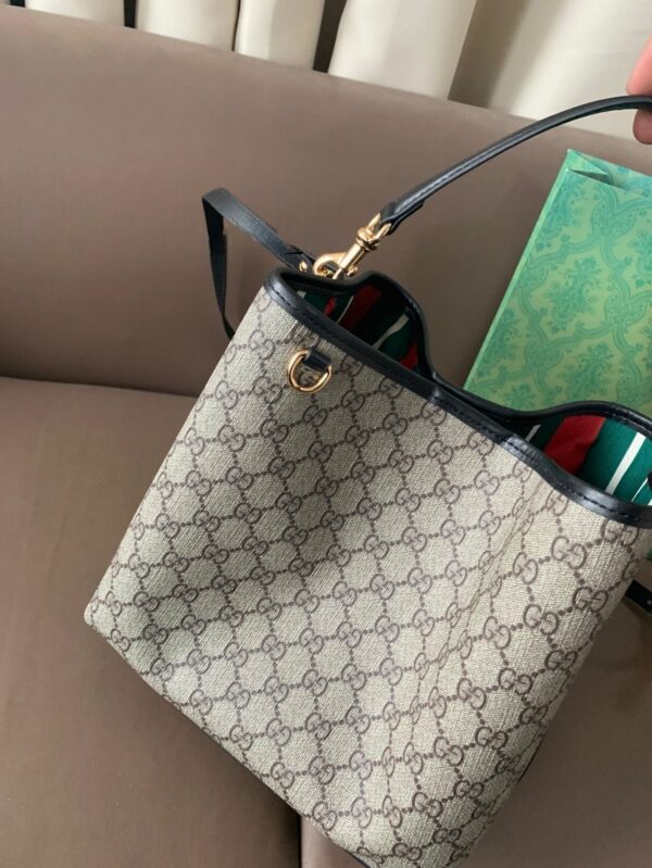 Modern Style Trendy Bag G4102