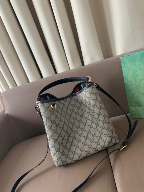 Modern Style Trendy Bag G4102