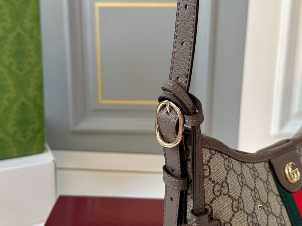 Modern Style Trendy Bag G4091
