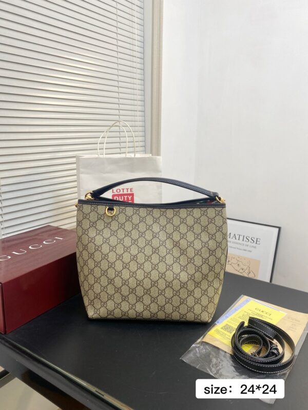 Modern Style Trendy Bag G4116