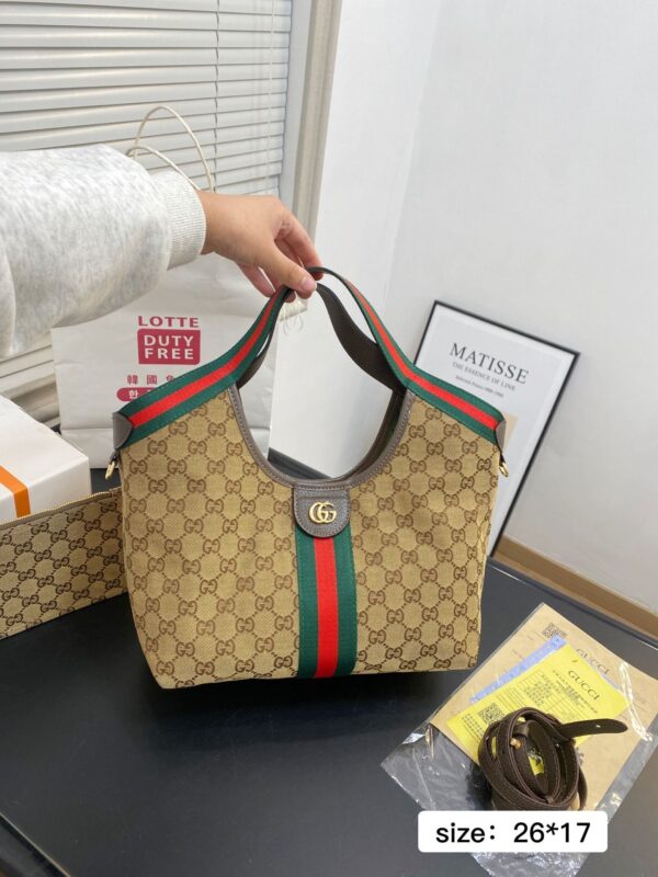 Modern Style Trendy Bag G4114