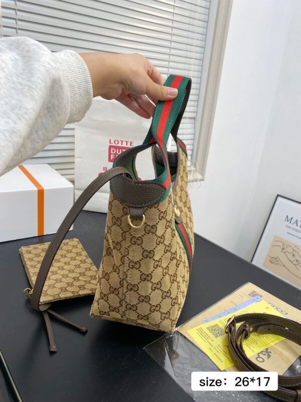 Modern Style Trendy Bag G4114