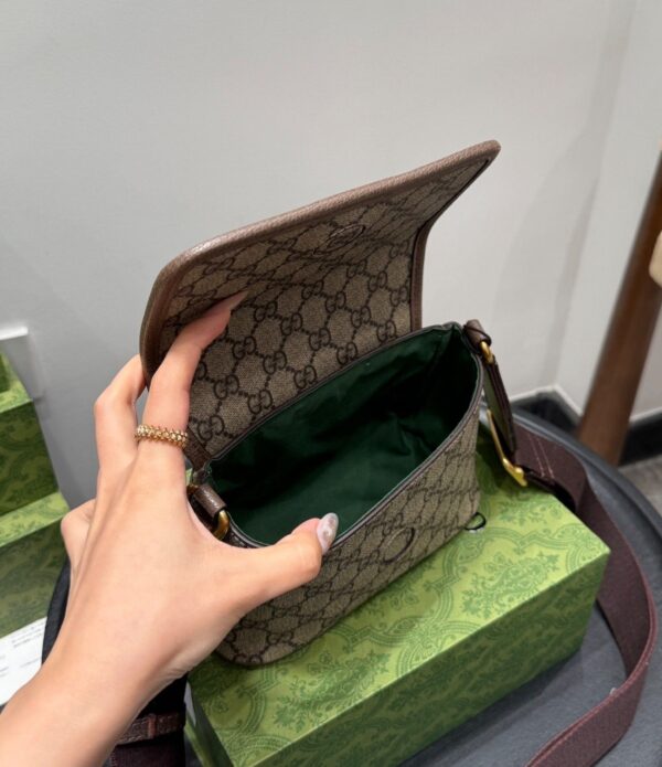 Modern Style Trendy Bag G4110
