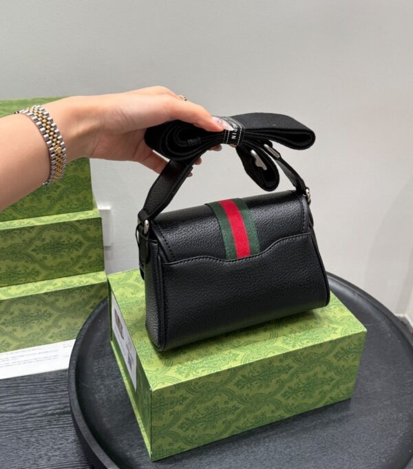 Modern Style Trendy Bag G4110