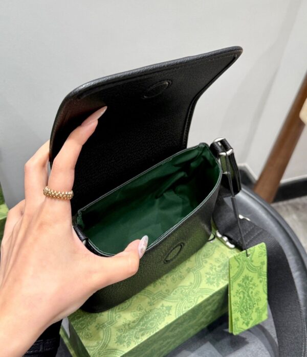 Modern Style Trendy Bag G4110