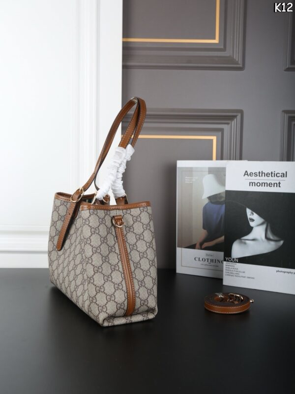 Modern Style Trendy Bag G4107