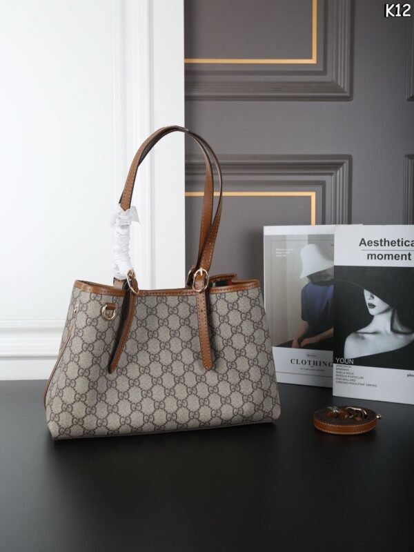 Modern Style Trendy Bag G4107