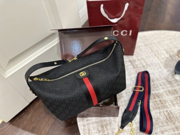 Modern Style Trendy Bag G4104
