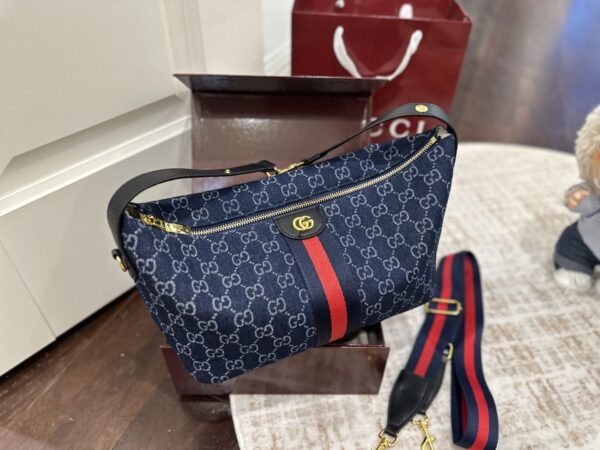 Modern Style Trendy Bag G4104
