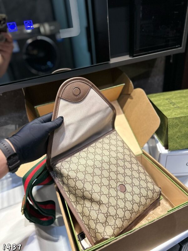 Modern Style Trendy Bag G4101