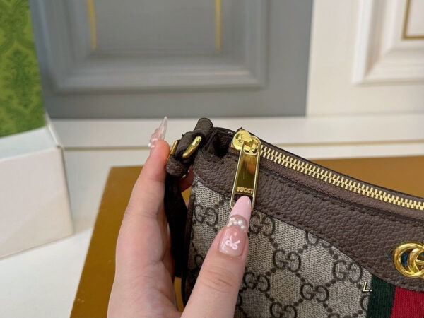 Modern Style Trendy Bag G4086