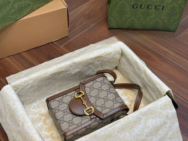 Modern Style Trendy Bag G4083