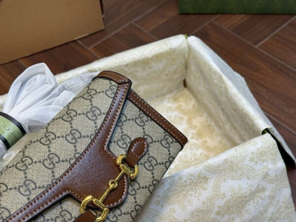 Modern Style Trendy Bag G4082