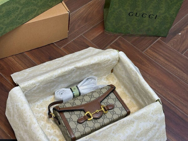 Modern Style Trendy Bag G4082