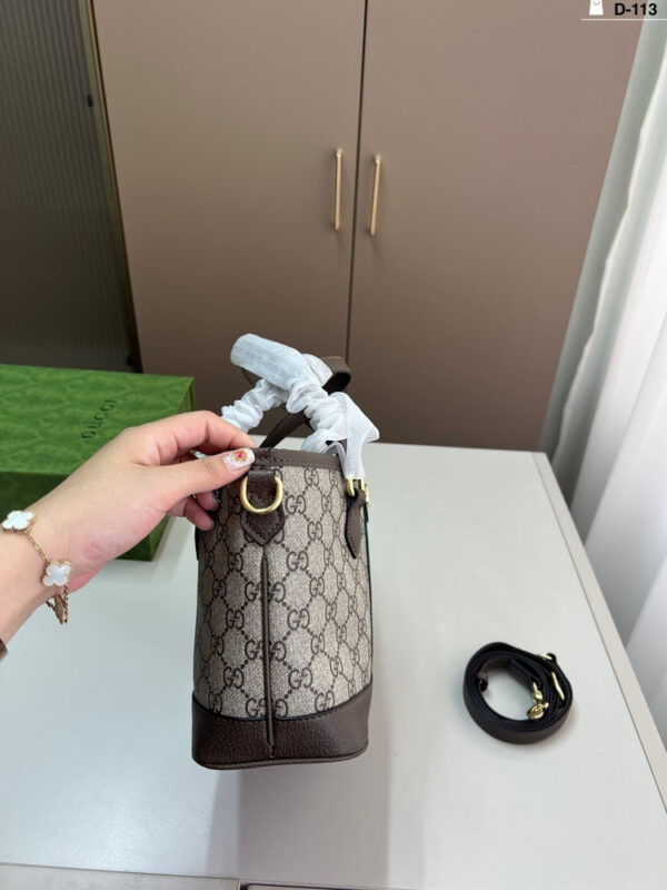 Modern Style Trendy Bag G4084