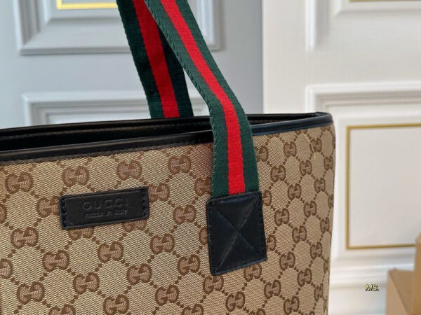Modern Style Trendy Bag G4043