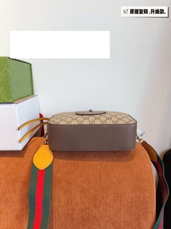 Modern Style Trendy GG Handbag G556 Modern Style Trendy GG Handbag G556