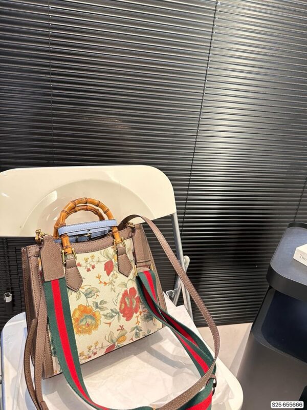 Modern Style Trendy GG Handbag G533 Modern Style Trendy GG Handbag G533