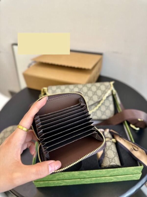Modern Style Trendy GG Handbag G528 Modern Style Trendy GG Handbag G528
